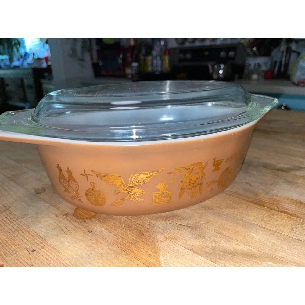 Vintage Pyrex Brown Gold Early Americana 1.5 Qt  043 Casserole Baking Dish W/Lid
